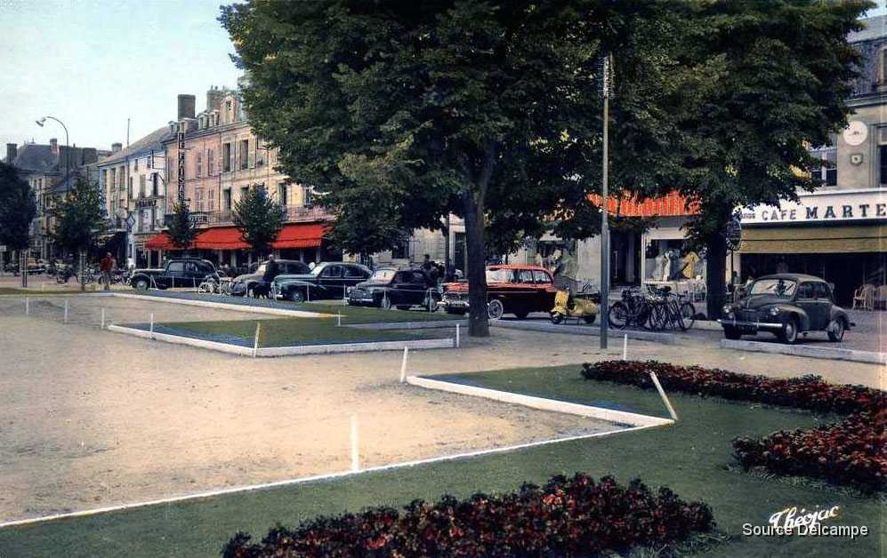 86 Chatellerault Boulevard Blossac.jpg
